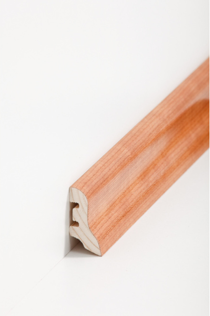 SÜDBROCK Holz-Fußleiste 20 x 40 mm, 250 cm - Kirsche lackiert (10) SÜDBROCK Holz-Fußleiste 20 x 40 mm, 250 cm - Kirsche lackiert (10)