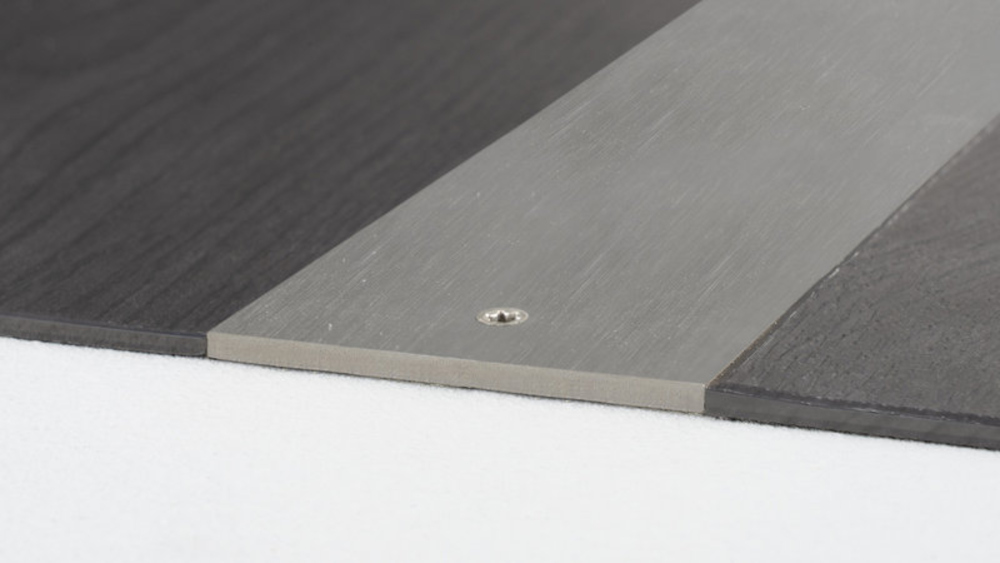 PRINZ Edelstahl Flachprofil Nr. 116, 3 mm stark, 40 mm breit, 250 cm, Edelstahl gebürstet PRINZ Edelstahl Flachprofil Nr. 116, 3 mm stark, 40 mm breit, 250 cm, Edelstahl gebürstet